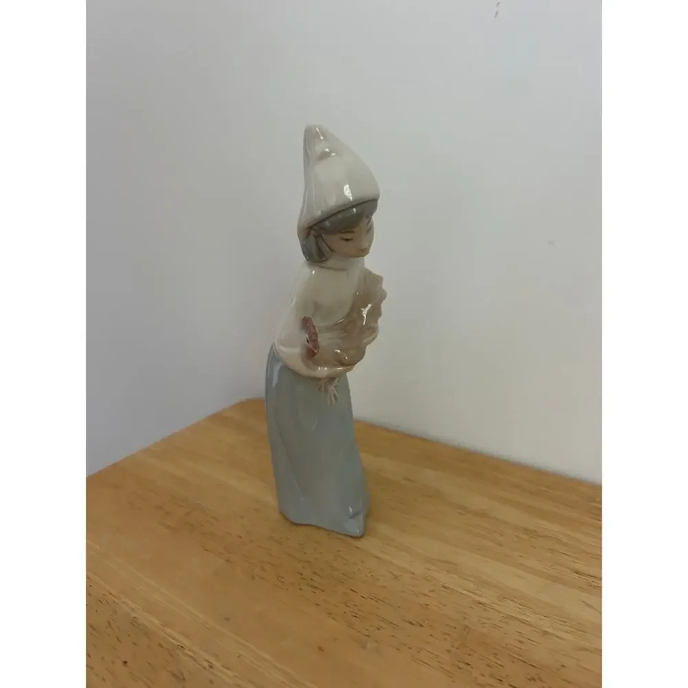 Vintage Lladro “Girl with Rooster” Figurine #4677 by Juan Huerta Retired
